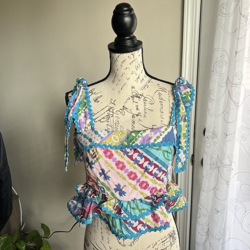 TCEC Multicolor Patchwork Print Boho Crop Top Ruffle Hem Women's Medium Fun